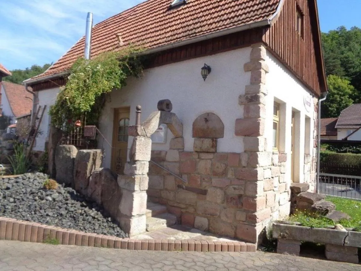 Holiday home Ferienhaus Zur Kleinen Kneipe Fladungen